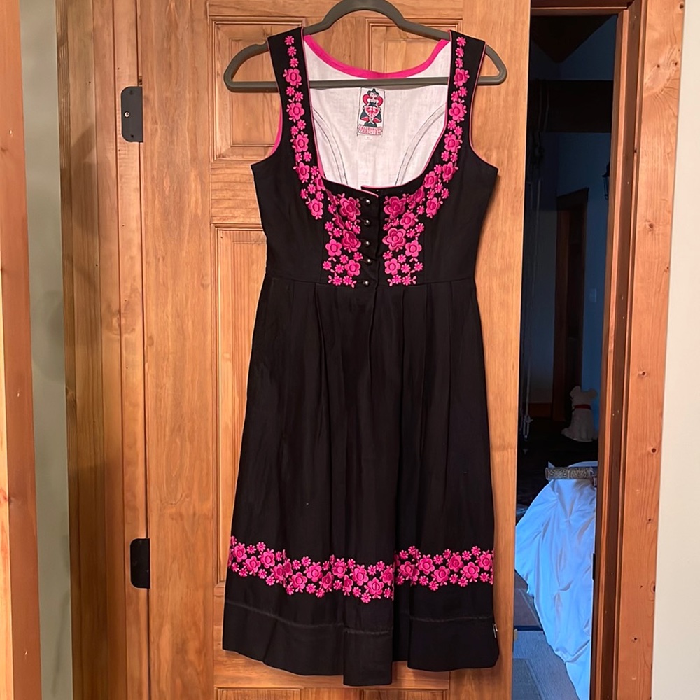 Dirndl - image 1